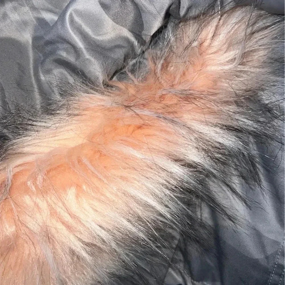 TORRID GRAY CAMO TWILL FUR LINED PARKA WINTER JACKET 00 - Picture 9 of 11